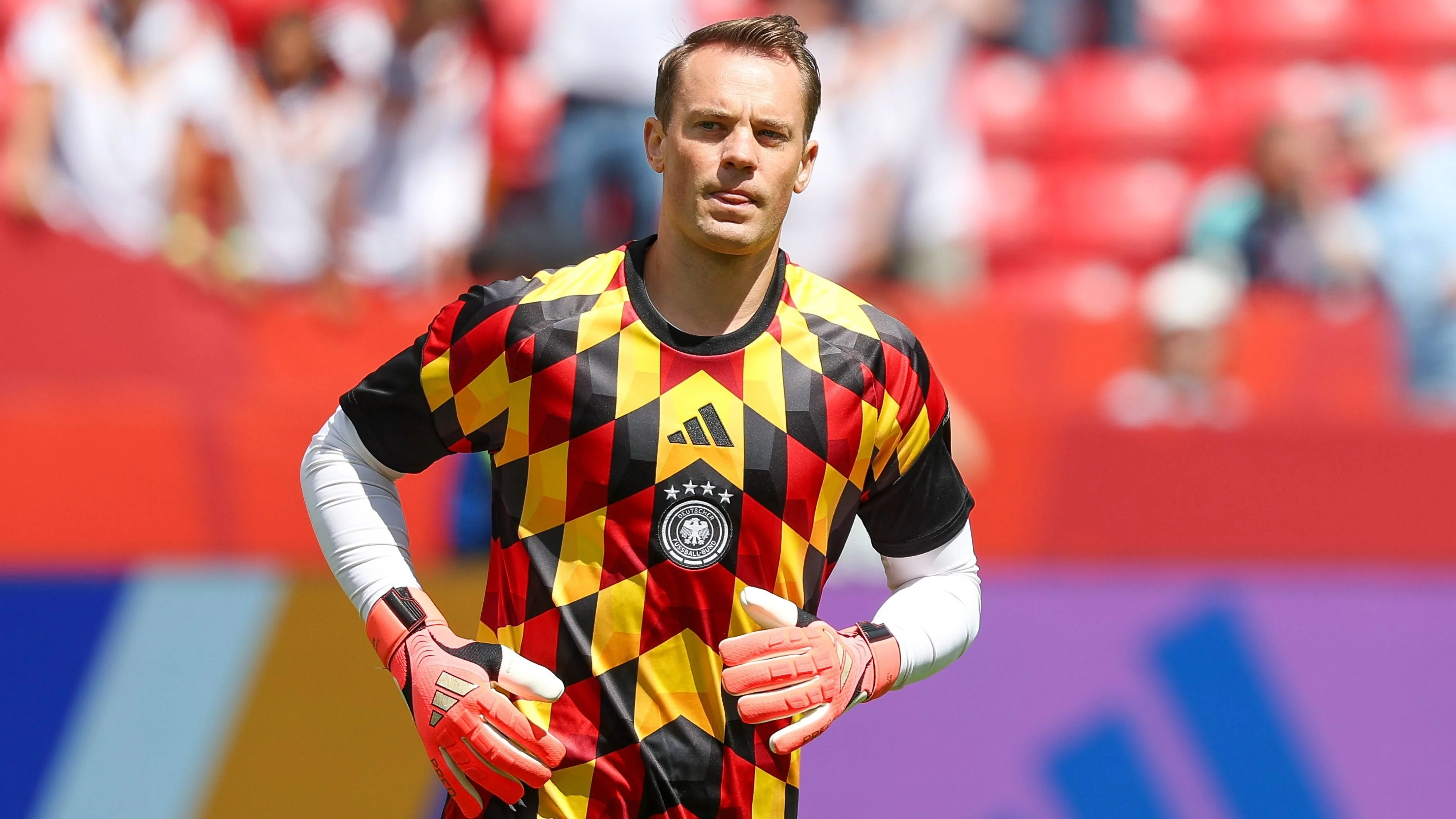 Who will replace Manuel Neuer as Germany's next number one?