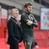Michael Carrick meets Ole Gunnar Solskjaer after beating Man Utd legend to manager's job